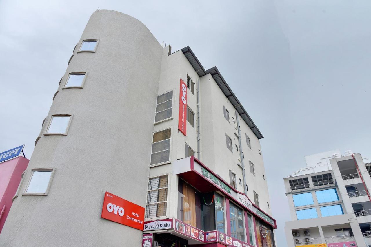 Oyo 40146 Hotel Continental Bhopal Bagian luar foto